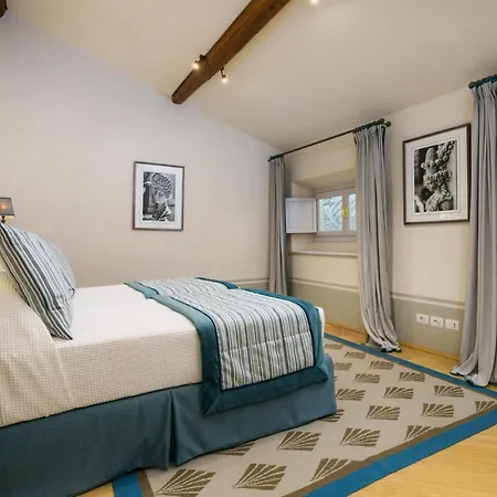 Apartment Visconte Filippo - La Dimora Degli Affreschi Florence