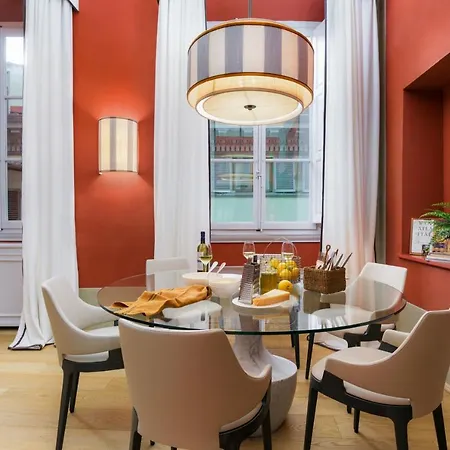 Apartment Visconte Filippo - La Dimora Degli Affreschi Florence